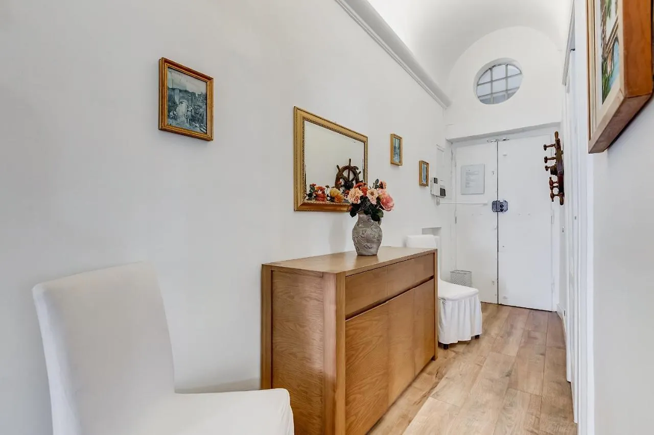 Living Rome Repubblica Apartment