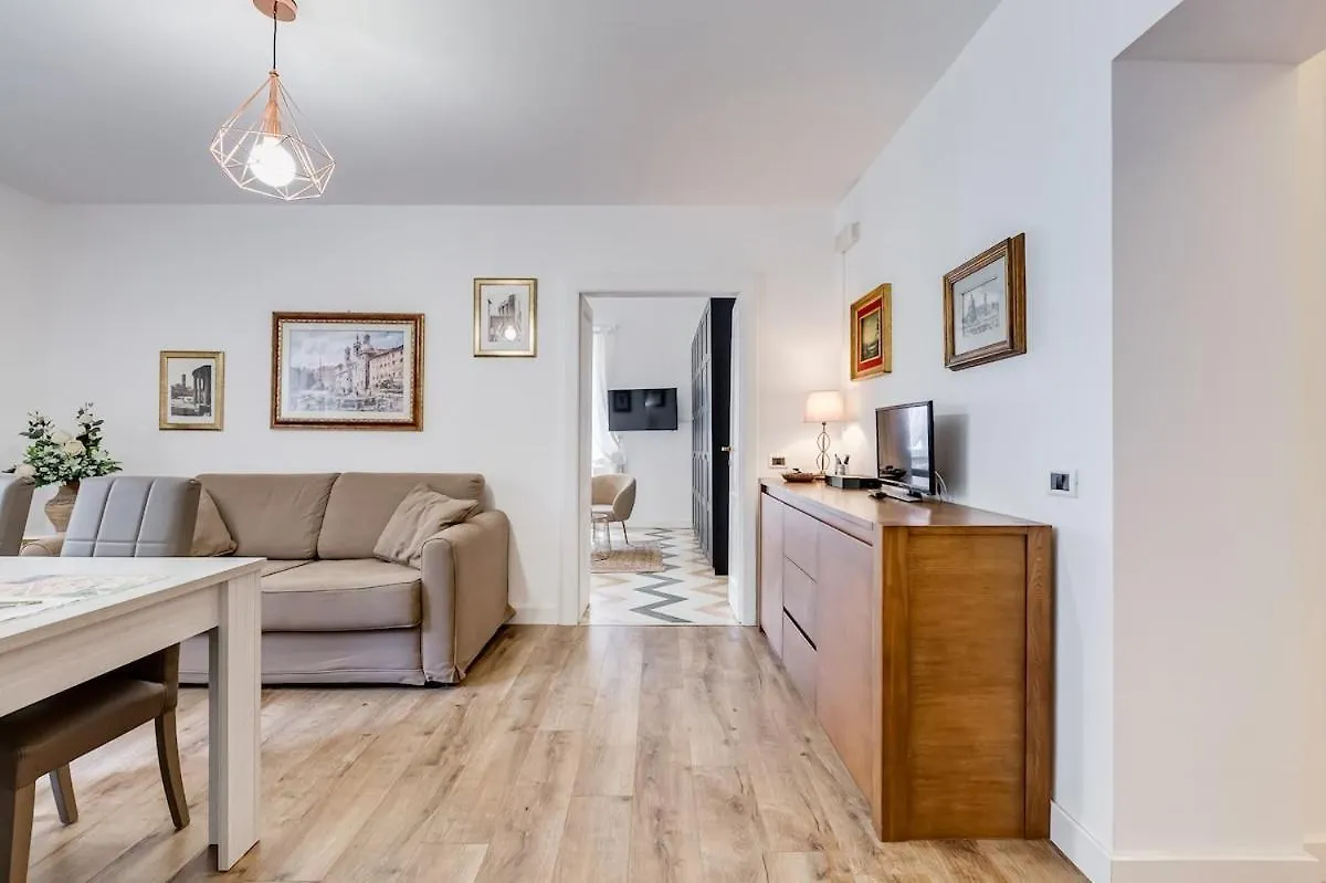Living Rome Repubblica Apartment